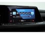 Volkswagen Golf 1.5 eTSI R-Line DSG | Rijklaar! | Pano | Apple CarPlay | Camera | Stoel- Stuurverw. | Adapt. Cruise | All Seasons