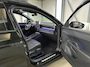 Volkswagen T-Roc 1.5 eTsi R-Line First Edition | Trekhaak | Pano | Black-style | Licht-pakket (IQ.Light)