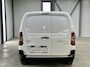 Toyota PROACE CITY Electric Challenger Long (L2) 50 kWh 136pk | 3pers. | Laadvloer | 3-fase(11kw) | Multimediascherm groot |