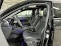 Volkswagen T-Roc 1.5 eTsi R-Line First Edition | Trekhaak | Pano | Black-style | Licht-pakket (IQ.Light)