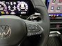 Volkswagen T-Roc 1.5 eTsi R-Line First Edition | Trekhaak | Pano | Black-style | Licht-pakket (IQ.Light)