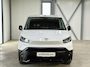 Toyota PROACE CITY Electric Challenger Long (L2) 50 kWh 136pk | 3pers. | Laadvloer | 3-fase(11kw) | Multimediascherm groot |