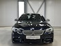 BMW 5-Serie Touring M550xd 381pk | Pano | Head-up | Trekhaak | Elek. stoelen |