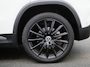 Mercedes-Benz GLA 250 e Business Solution AMG Limited | Automaat | Panorama dak | Focal audio | Sfeer verlichting | Apple carplay / Android auto | Virtual cockpit | Camera | Navigatie | Stoel verwarming | DAB | Cruise control | Climate control | Leder |