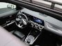 Mercedes-Benz GLA 250 e Business Solution AMG Limited | Automaat | Panorama dak | Focal audio | Sfeer verlichting | Apple carplay / Android auto | Virtual cockpit | Camera | Navigatie | Stoel verwarming | DAB | Cruise control | Climate control | Leder |