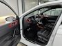 Volkswagen Polo 2.0 TSI GTI 200pk | BeatsAudio | Stoelverwarming | Groot scherm | Apple carplay | PDC voor & achter |