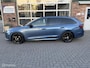 Skoda Octavia Combi 1.0 TSI Sport Business|Wegklapbare Trekhaak|18 inch|Zwarte Hemel|Sportstoelen|Sfeerverlichting.