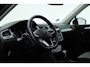 Volkswagen Tiguan 1.5 TSI Life Business | Rijklaar! | Adapt. Cruise | Trekhaak | Navi | PDC V+A | Apple CarPlay | Stoel- Stuurverw.