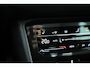 Volkswagen Tiguan 1.5 TSI Life Business | Rijklaar! | Adapt. Cruise | Trekhaak | Navi | PDC V+A | Apple CarPlay | Stoel- Stuurverw.