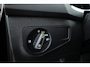 Volkswagen Tiguan 1.5 TSI Life Business | Rijklaar! | Adapt. Cruise | Trekhaak | Navi | PDC V+A | Apple CarPlay | Stoel- Stuurverw.
