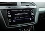 Volkswagen Tiguan 1.5 TSI Life Business | Rijklaar! | Adapt. Cruise | Trekhaak | Navi | PDC V+A | Apple CarPlay | Stoel- Stuurverw.