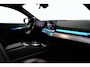 BMW 5-Serie Touring 530e M Sport Edition | Harman/Kardon | Panoramadak | Memoryzetels | Luchtvering | LED | Sfeerverlichting | 360 Camera Clima | Keyless