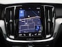 Volvo V60 2.0 T8 Recharge AWD R-Design VERWACHT !! | PANORAMADAK | MEMORY | NAVIGATIE | CAMERA | TREKHAAK | STOELVERWARMING | LEDER | SPORSTOELEN | ELEKTRISCHE STOEL | 12 MAANDEN BOVAG GARANTIE |