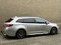 Toyota Corolla Touring Sports 1.8 Hybrid | Trekhaak | Apple CarPlay met navigatie | Adaptieve cruise | Lane assist | Climate control | Camera | 18 inch velgen | LED | DAB | NAP | Volledig dealeronderhouden