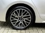 Toyota Corolla Touring Sports 1.8 Hybrid | Trekhaak | Apple CarPlay met navigatie | Adaptieve cruise | Lane assist | Climate control | Camera | 18 inch velgen | LED | DAB | NAP | Volledig dealeronderhouden