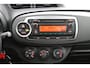 Toyota Yaris 1.0 VVT-i Now | Airco | Radio-cd speler | Trekhaak |