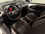 Toyota Aygo 1.0 VVT-i x-play NAVI NL Auto NAP Camera Cruise