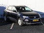Volkswagen T-Roc 1.0 TSI Style 115 PK | Dealer onderhouden | Camera | Navigatie | Afneembare trekhaak | Adaptieve cruise control | Orgineel Nederlands | Climate control |