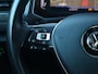 Volkswagen T-Roc 1.0 TSI Style 115 PK | Dealer onderhouden | Camera | Navigatie | Afneembare trekhaak | Adaptieve cruise control | Orgineel Nederlands | Climate control |