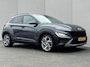 Hyundai Kona 1.6 GDI HEV Comfort Smart / Dealer onderhouden / Fabrieksgarantie tot 03-2027 / Navigatie / Apple Carplay Android / Stuur- & stoelverwarming / Krell audio / 18" LM wielen /
