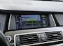 BMW 5-Serie GT Gran Turismo 535xi 306PK Automaat Panoramadak Leder X-Drive AWD Adap.Cruise Camera Navi 4 Zone Ecc Head-Up Display Elek.Stoelen High Executive Soft Close Stoelverwarming Bluetooth Keyless Isofix Pdc Origineel Nederlandse Auto