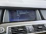 BMW 5-Serie GT Gran Turismo 535xi 306PK Automaat Panoramadak Leder X-Drive AWD Adap.Cruise Camera Navi 4 Zone Ecc Head-Up Display Elek.Stoelen High Executive Soft Close Stoelverwarming Bluetooth Keyless Isofix Pdc Origineel Nederlandse Auto