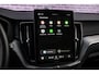 Volvo XC60 T8 Plug-in hybrid AWD Ultra Black Edition | Adaptieve Cruise Control | Panoramadak | Bowers & Wilkins Audio | 360° Parkeercamera | Head-Up Display | Dodehoek Detectie | Stoel-/Stuurverwarming | Nappa Lederen Sportstoelen + Massage |