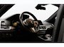 BMW X6 M50i High Executive Orig. NL / 360 Camera / Leder dash. / Achteras best. / Merino / 21'' LM velgen / M-Sport / Adap. cruise / Head Up / Laser / Safety Pack /