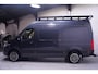 Mercedes-Benz Sprinter 319 CDI 190 pk Aut. L2H2 Navi, Trekhaak 3.500 kg Imperiaal met Trap, 18" LMV, Camera, Cruise Control, 3-Zits