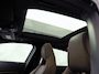 Mercedes-Benz GLA 250 4Matic Premium AMG Sport 211Pk Automaat (PANORAMADAK, MEMORY SEATS, GROOT NAVI, CAMERA, TREKHAAK, SPORTSTOELEN, GETINT GLAS, BRUIN LEDER, STOELVERWARMING, NIEUWSTAAT)