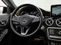 Mercedes-Benz GLA 250 4Matic Premium AMG Sport 211Pk Automaat (PANORAMADAK, MEMORY SEATS, GROOT NAVI, CAMERA, TREKHAAK, SPORTSTOELEN, GETINT GLAS, BRUIN LEDER, STOELVERWARMING, NIEUWSTAAT)
