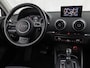 Audi A3 Sportback 1.4 TFSI S-Line Sport Automaat (NAVIGATIE, CLIMATE, LEDER/ALCANTARA, KEYLESS, SPORTSTOELEN, STOELVERWARMING, GETINT GLAS, CRUISE, NIEUWSTAAT)