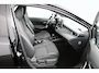 Toyota Corolla 1.8 Hybrid Dynamic | Stoelverwarming | Keyless | Leder-stof bekleding | Trekhaak |