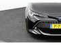 Toyota Corolla 1.8 Hybrid Dynamic | Stoelverwarming | Keyless | Leder-stof bekleding | Trekhaak |