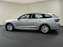 Skoda Octavia Combi 1.5 TSI MHEV Business Selection Camera / PDC / Trekhaak / Stoel & Stuurverw. / Carplay / Standkachel