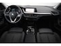BMW 1-Serie 118i Automaat LMV Sportstoelen Half Leder Virtual Cockpit Navigatie Draadloos Carplay Sfeerverlichting Sport Velgen