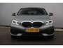 BMW 1-Serie 118i Automaat LMV Sportstoelen Half Leder Virtual Cockpit Navigatie Draadloos Carplay Sfeerverlichting Sport Velgen