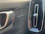Volvo XC40 1.5 T2 Business Pro | Harman Kardon Audio | Achteruitrijcamera | Parkeersensoren | Stoelverwarming voor en achter | Parkeerverwarming | Cruise Control Adaptief | BLIS | Navigatie