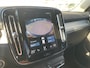 Volvo XC40 1.5 T2 Business Pro | Harman Kardon Audio | Achteruitrijcamera | Parkeersensoren | Stoelverwarming voor en achter | Parkeerverwarming | Cruise Control Adaptief | BLIS | Navigatie