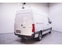 Mercedes-Benz Sprinter 319 CDI 3.0 V6 190 pk Aut. L2H2 Trekhaak 3.500 kg Navi, Camera, Apple Carplay, Cruise Control, 3-Zits