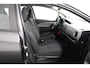 Toyota Yaris 1.0 VVT-i Aspiration | Airco | Trekhaak | All season banden |