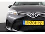 Toyota Yaris 1.0 VVT-i Aspiration | Airco | Trekhaak | All season banden |