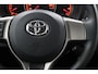 Toyota Yaris 1.0 VVT-i Aspiration | Airco | Trekhaak | All season banden |