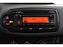 Toyota Yaris 1.0 VVT-i Aspiration | Airco | Trekhaak | All season banden |