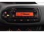 Toyota Yaris 1.0 VVT-i Aspiration | Airco | Trekhaak | All season banden |