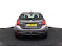 Toyota Yaris 1.0 VVT-i Aspiration | Airco | Trekhaak | All season banden |