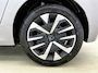 Peugeot e-208 EV Business 51 kWh 156pk | DEMO | 433km WLTP Actieradius | Lage kilometerstand! | Navigatie | Achteruitrijcamera | Cruise Control | Climate Control | Parkeersensoren v+a | Armsteun | Draadloze Apple Carplay/ Android Auto | Donker getint glas | Warmtepomp |