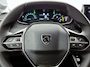 Peugeot e-208 EV Business 51 kWh 156pk | DEMO | 433km WLTP Actieradius | Lage kilometerstand! | Navigatie | Achteruitrijcamera | Cruise Control | Climate Control | Parkeersensoren v+a | Armsteun | Draadloze Apple Carplay/ Android Auto | Donker getint glas | Warmtepomp |