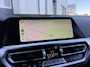 BMW 3-Serie 320e Business Edition Plus | Leder | Digital cockpit | Carplay | Navigatie | Stuur/Stoelverwaring | LED | DAB | Sensoren