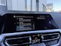 BMW 3-Serie 320e Business Edition Plus | Leder | Digital cockpit | Carplay | Navigatie | Stuur/Stoelverwaring | LED | DAB | Sensoren